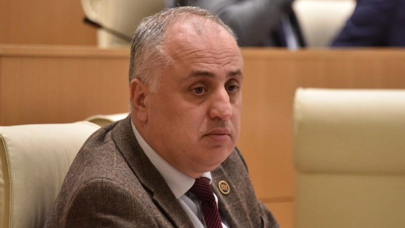 მიკვირს, გახარიას გუნდის წევრების წინააღმდეგობრივი დამოკიდებულება „ქართული ოცნების“ მიმართ - დიმიტრი ხუნდაძე