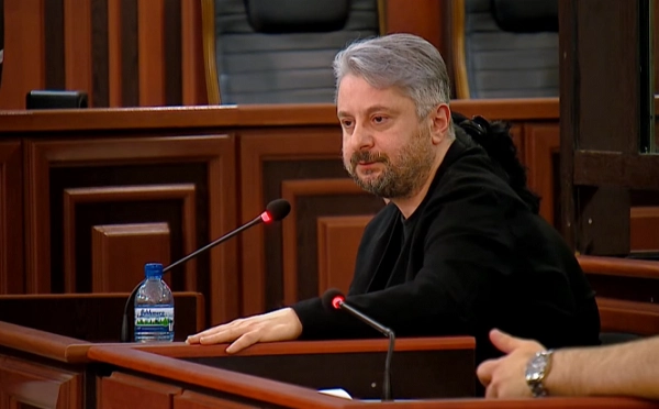 ეს ჯგუფი არ დაკავდება მხოლოდ ევროპელების და უკრაინელების უბინძურესი "მხილებით"  - ნიკა გვარამია "ქართული ოცნებიდან" წასულებზე