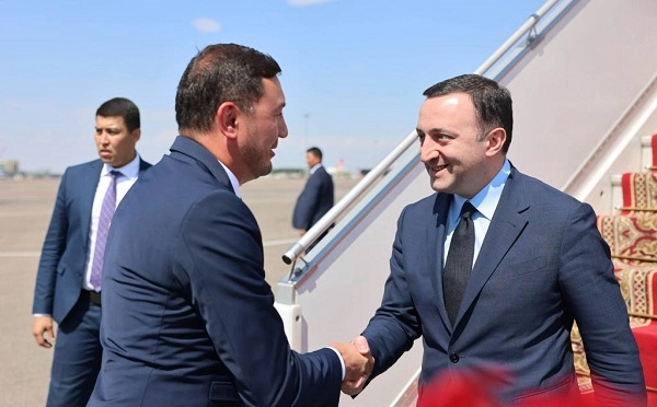 ირაკლი ღარიბაშვილი ყაზახეთის რესპუბლიკაში ჩავიდა