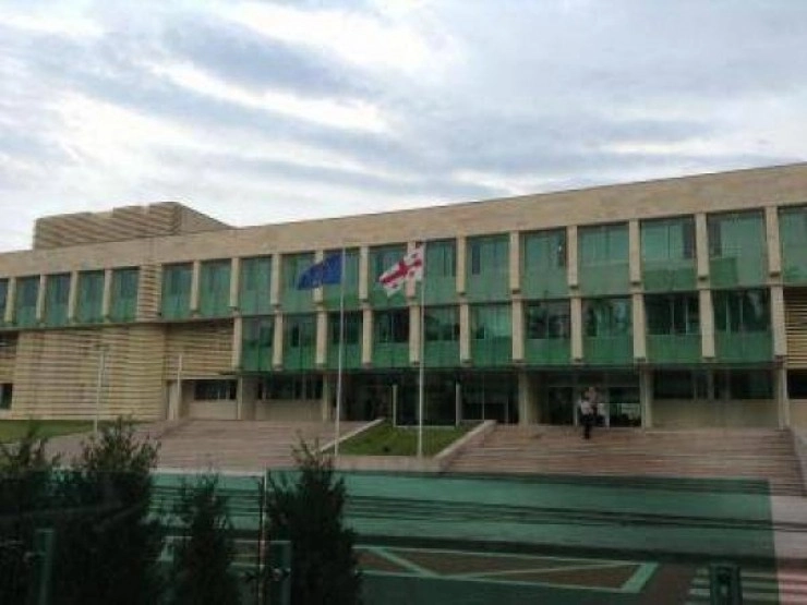 სუს-ის ანტიკორუფციულმა სააგენტომ დიდი ოდენობით თაღლითობის მცდელობის ფაქტზე ერთი პირი დააკავა