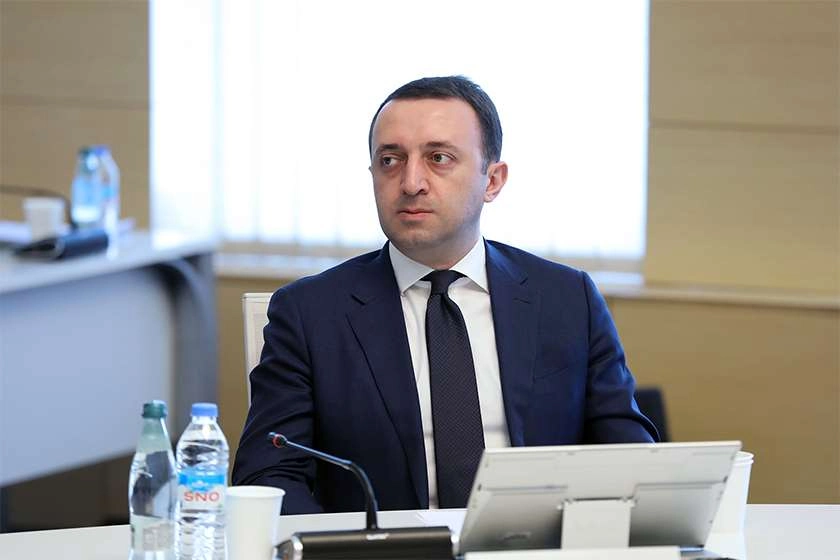 მე არ ვებრძვი ოპოზიციას და გამოდით ამ ნაცმოძრაობის კომპლექსიდან - ღარიბაშვილი ელისაშვილს
