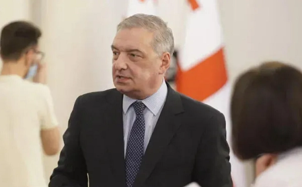 აუცილებელი იყო "მეგობარი აქტზე" კომენტარის გაკეთება ელემენტარულად იმისთვის, რომ სიჩუმით რაღაც თავის დაკვრა არ გამოგვსვლოდა იმ უსამართლობაზე - გია ვოლსკი