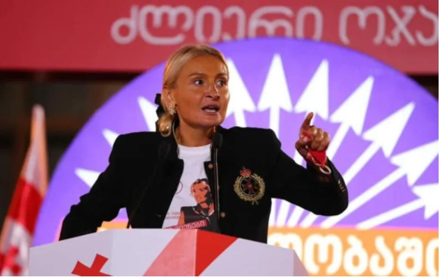 თუ ეს განცხადება მართალი აღმოჩნდება და ეს ადამიანი პარტიის თავმჯდომარედ დარჩება, მიმიფურთხებია ამ პარტიითვის - ნანუკა ჟორჟოლიანი გრიგოლ ვაშაძის განცხადებაზე