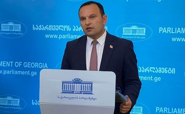 “ქართულმა ოცნებამ“ მხარი არ დაუჭირა რეზოლუციას, რომელმაც რუსეთი ოკუპანტად გამოაცხადა - პაატა მანჯგალაძე