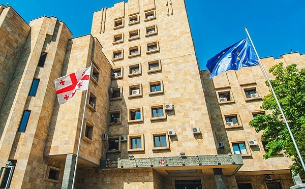  პროკურატურამ ბუსა ჟვანიას ბრალი ლევან თოფაძის განზრახ მკვლელობის მცდელობისთვის წაუყენა