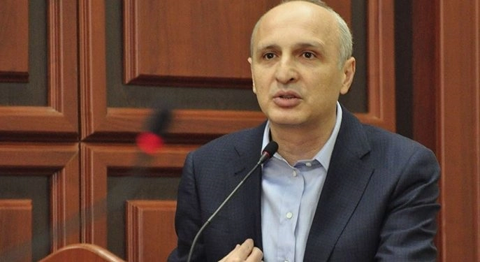 ქართველ იურისტებთან ერთად ვიმყოფები უკრაინის ქალაქ ხმელნიცკში. ჩვენს გამოცდილებასა და ძალისხმევას მოვახმართ იმას, რომ რუსმა ოკუპანტებმა, უმაღლესი თანამდებობის პირების ჩათვლით, პასუხი აგონ - მერაბიშვილი