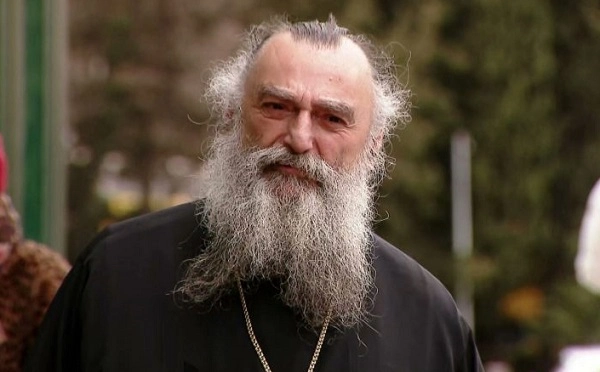 სიკვდილის პირას არის, ასეთ მდგომარეობაში ადამიანი არ მინახავს -მეუფე ნიკოლოზი სააკაშვილზე