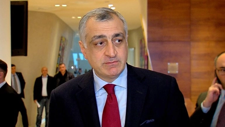 დღეს ჩვენი გუნდის გახლეჩვა და დაშლა უნდათ - მამუკა ხაზარაძე