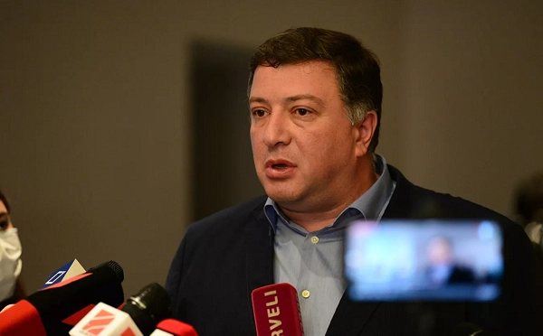 ალბათ, მიხვდით, რომ თქვენი მეტრი პუტინი წააგებს ომს და გამარჯვებულის მხარეს გინდათ შეეტენოთ, დაგაგვიანდათ - უგულავა ივანიშვილს