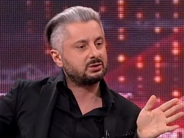 ჩვენ, ქართველმა პატრიოტმა მედასავლეთეებმა, უზურპატორი, თავის ხუნვეიბიენებიან მანქურთებიანად, უნდა დავამხოთ - ნიკა გვარამია