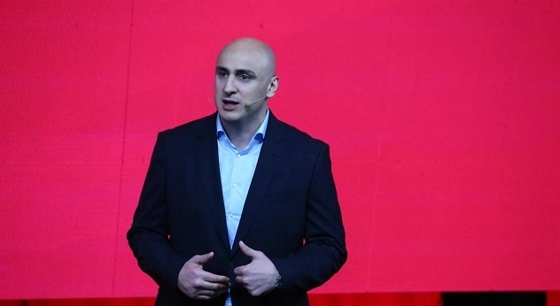 თავის დროზე, ხალხი პირადად ჩემგან გაიგებს სრულ სიმართლეს, ვინ და რატომ არის ბინძურ კამპანიაში ჩართული, ზღვაში წვეთია ის, რაც ცოტა ხნის წინ ვთქვი - ნიკა მელია
