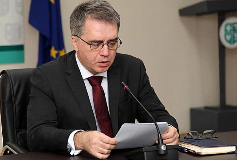 დავით სერგეენკოს სჯერა, რომ გია თვალავაძე ბუნებით წესიერი კაცია