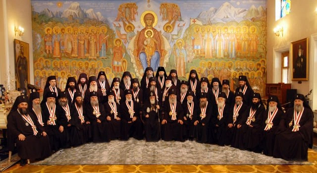 წმინდა სინოდი დეკანოზ გიორგი მამალაძეს შეწყალებისთვის პრეზიდენტთან უშუამდგომლებს