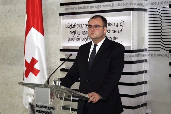იუსტიციის სამინისტრო მიხეილ სააკაშვილს გორის ჰოსპიტალში გადაყვანას სთავაზობს 