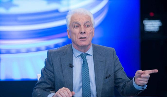 „ქალებში დავდივარო, სინამდვილეში კი კაცებში დადიხარ“ - მეჭიაურის მორიგი ხმაურიანი განცხადება