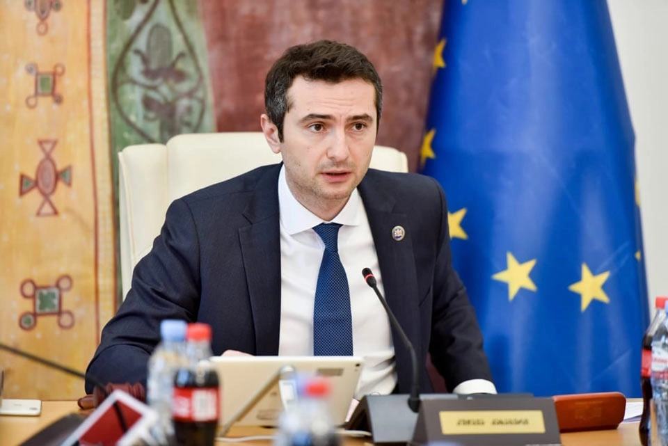 ოპოზიციის რამდენიმე წარმომადგენელმა მთხოვა, სააკაშვილის გადაყვანაზე მეშუამდგომლა, თანახმა იყვნენ გორის ჰოსპიტალზეც, შემდეგ თქვეს, ოსებისთვის აპირებენ გადაცემასო - კახა კუჭავა