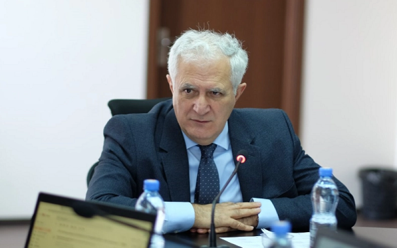ჩაქვში, სასტუმრო „დრიმლენდ ოაზისში“ კონფერენციაზე მყოფ პირს კორონავირუსი დაუდასტურდა - ამირან გამყრელიძე