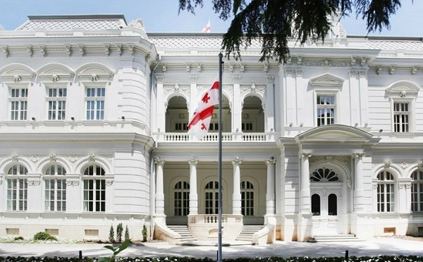 პრეზიდენტის ადმინისტრაცია 3 ივლისის კენჭისყრაზე პარლამენტისგან დეტალურ ინფორმაციას ითხოვს